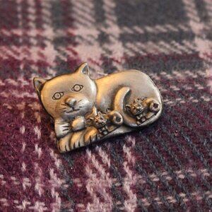 Vintage Torino Pewter Cat Pin with Kitten Earrings